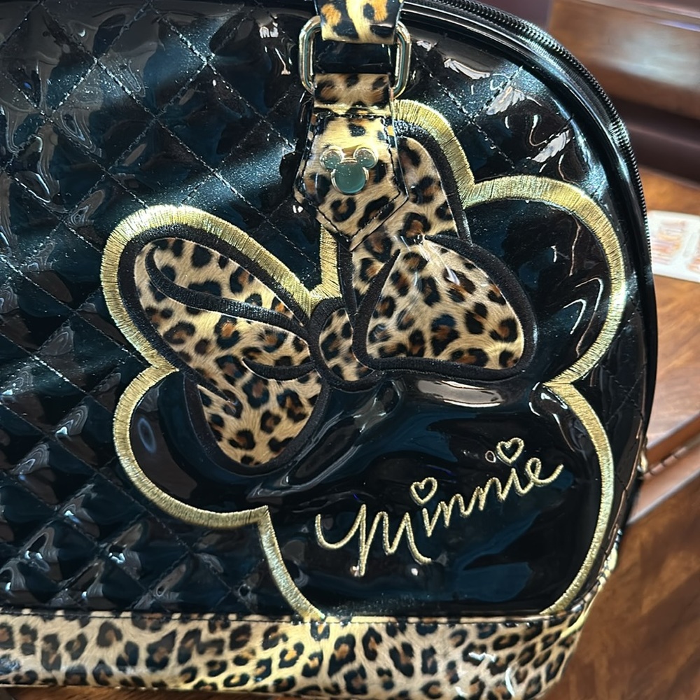 Disney Minnie Bowler Bag - Picture 9 of 9
